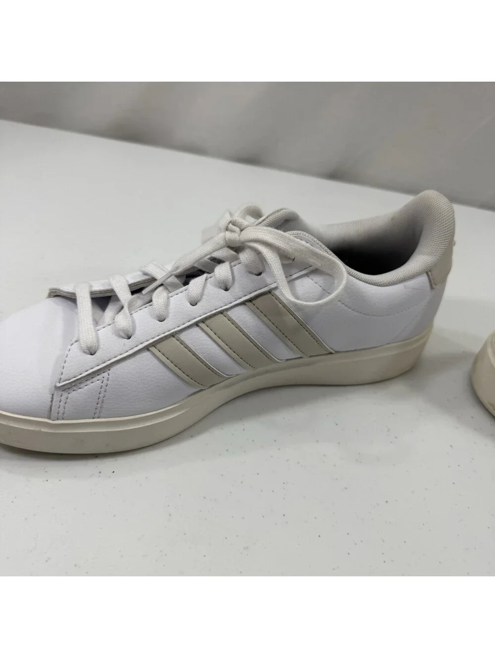 adidas cloudfoam comfort